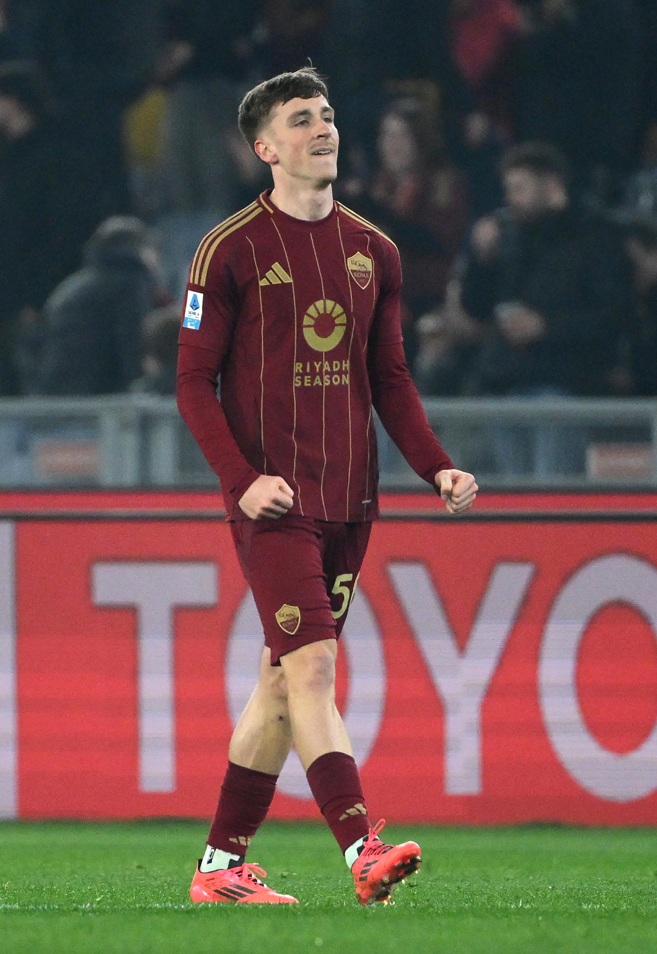 罗马主场战胜乌迪内斯,积分继续领跑 罗马主场战胜乌迪内斯,积分继续领跑