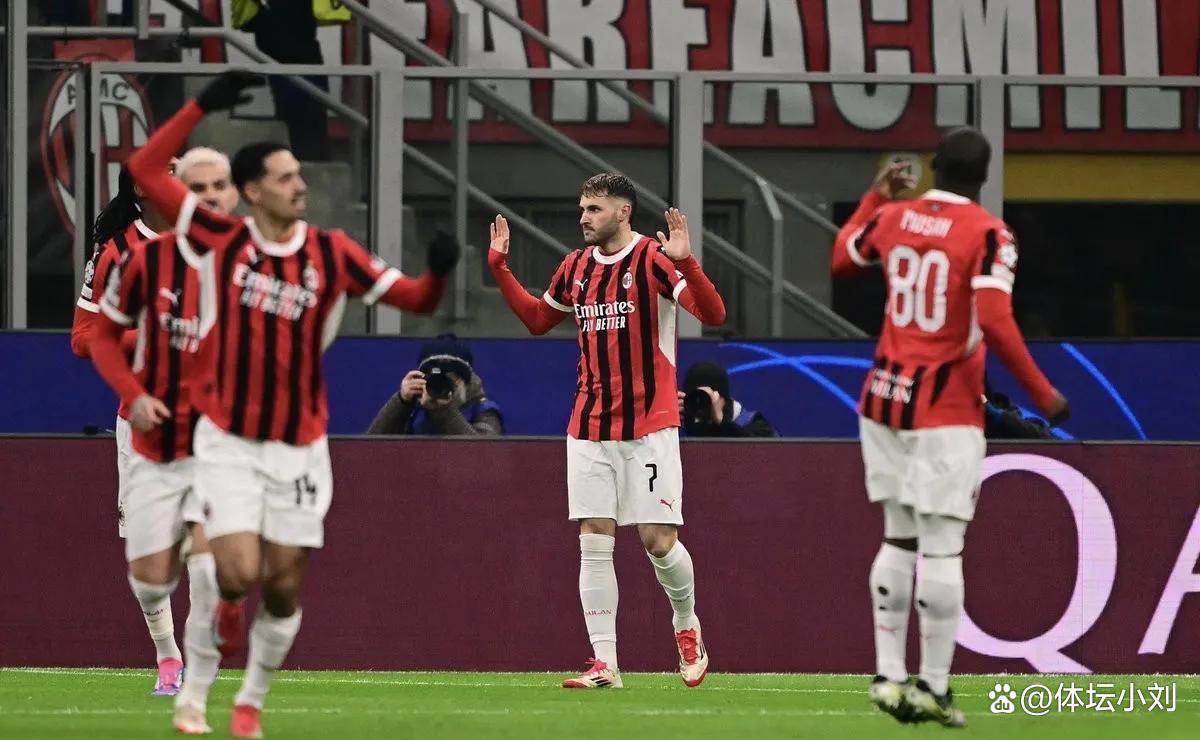 AC米兰后卫因伤退出关键比赛,球队需调整防线 AC米兰后卫因伤退出关键比赛,球队需调整防线