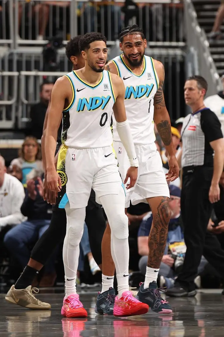 星空体育网站入口-步行者战绩连败，球员调整阵容备战下一场胜利的简单介绍