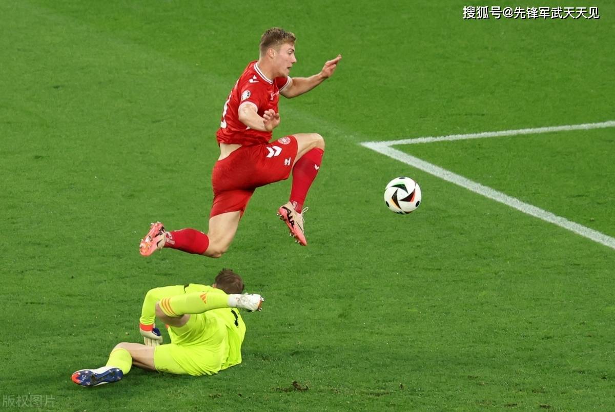 曼联客场再遇挑战，球员伤病加重需调整战术