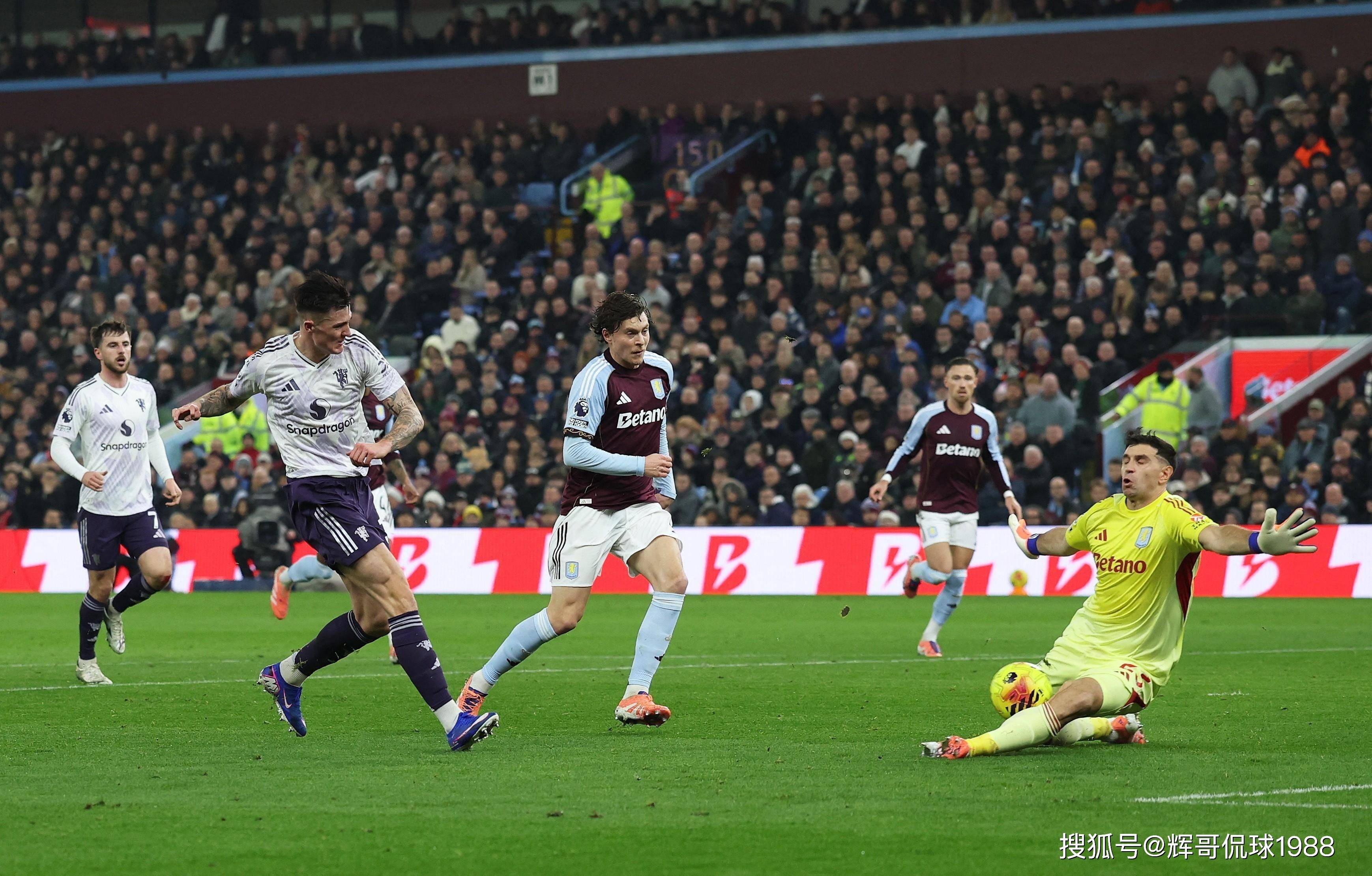 星空体育vip注册-包含意甲联赛新赛季座无虚席，球迷争相围观的词条